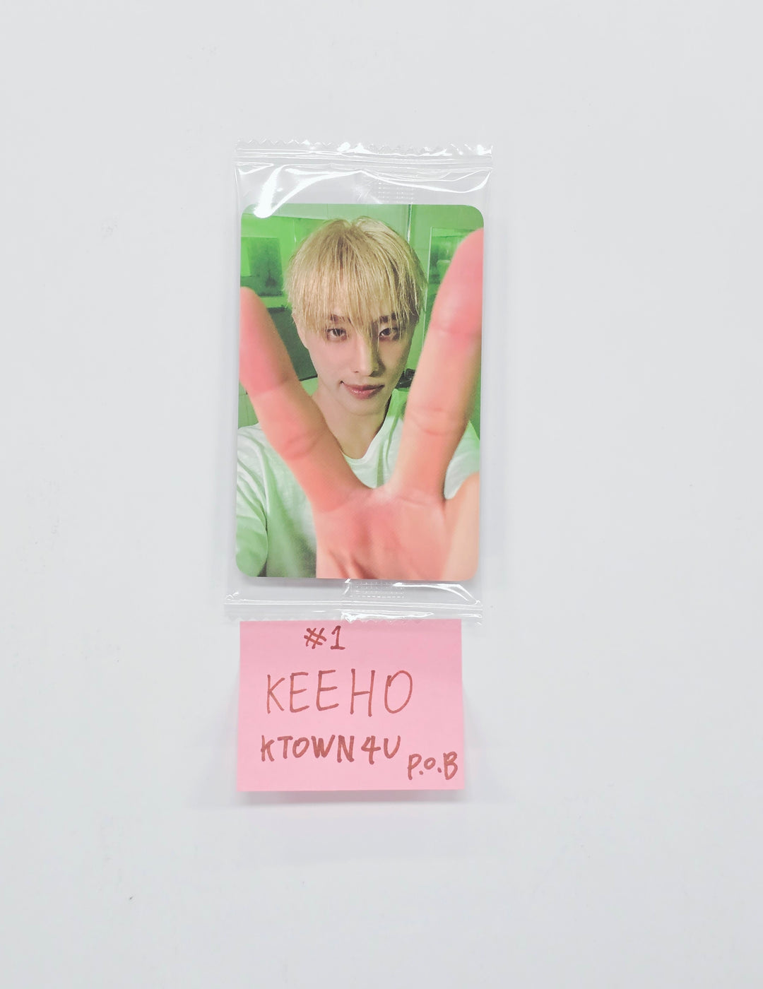 P1Harmony "UNIQUE" - Ktown4U Pre-Order Benefit Photocard (Photobook Ver.) [26.03.17]