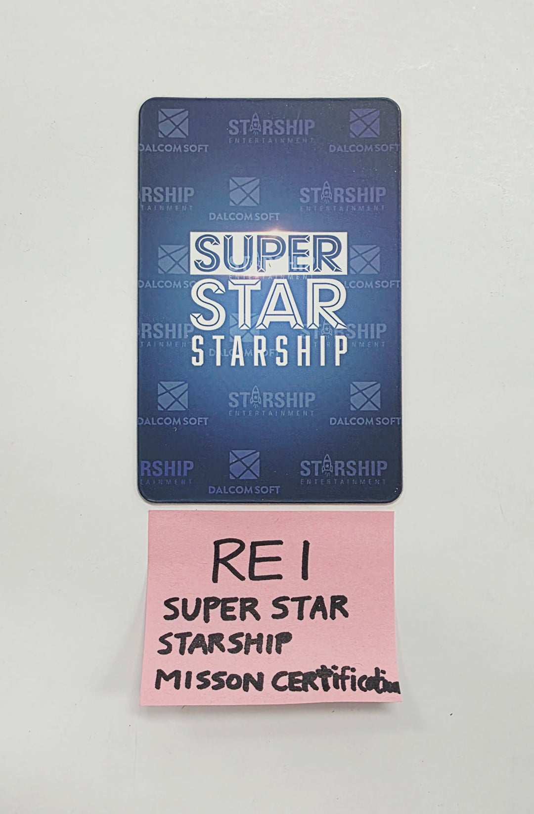 REI (of IVE) - Superstar Starship Misson Certificdim Lenticular Photocard [26.03.20]