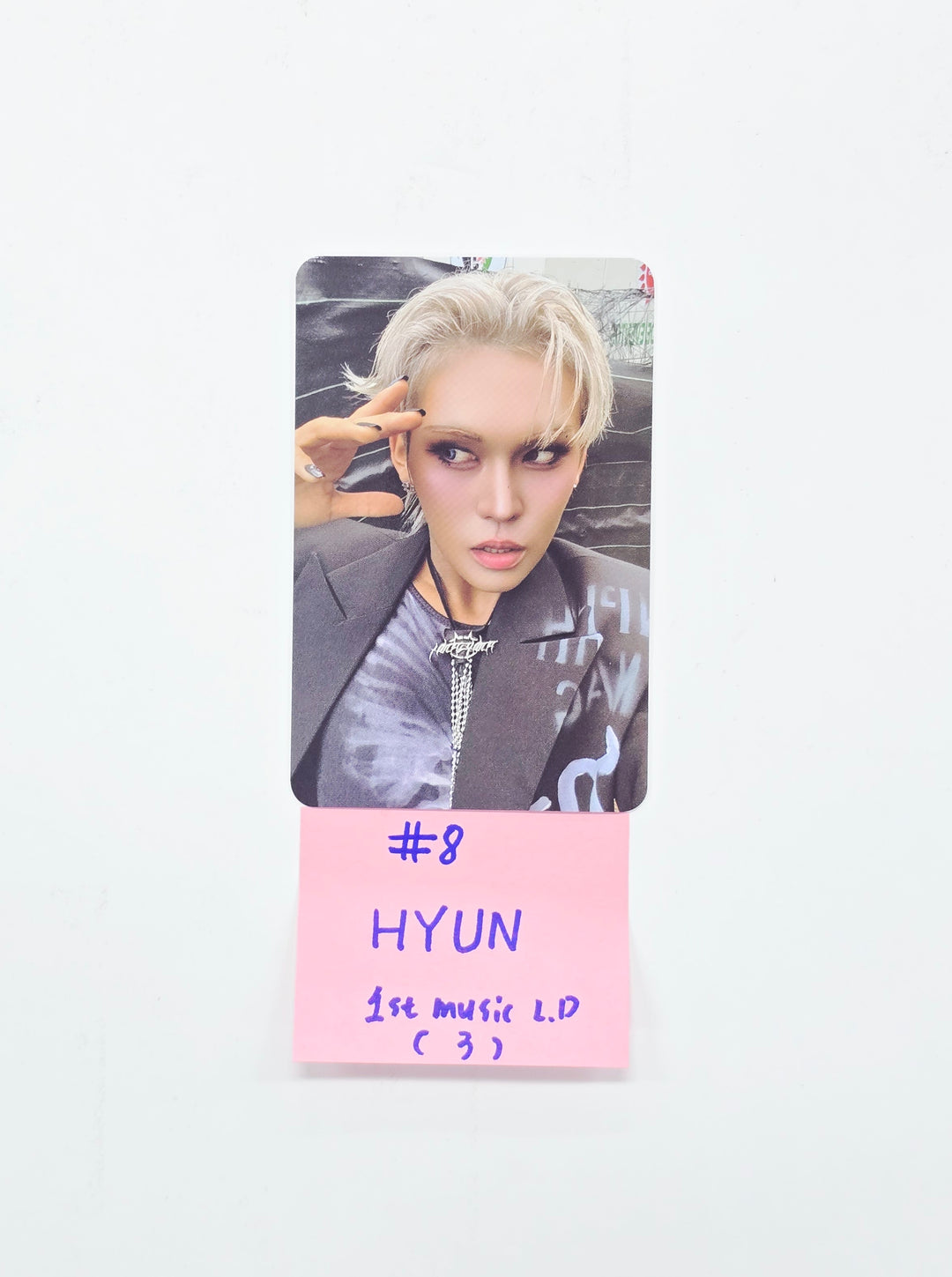 XLOV "UXLXVE" - 1st Music Lucky Draw Event Photocard [26.03.25]
