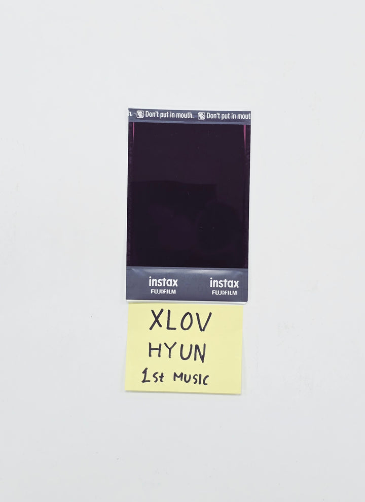 HYUN (of XLOV) "UXLXVE" - Hand Autograhped(Signed) Polaroid [26.03.25]