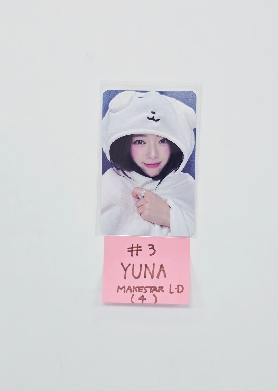 YUNA (of ITZY) "Ice Cream" - Makestar Lucky Draw Event Photocard [26.03.25]