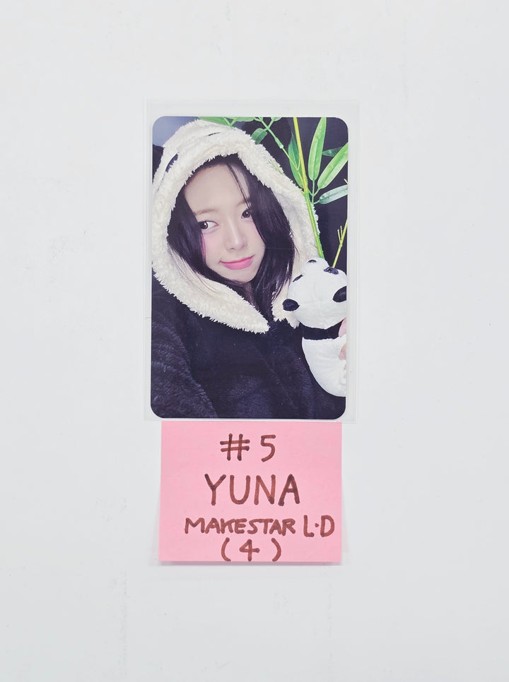 YUNA (of ITZY) "Ice Cream" - Makestar Lucky Draw Event Photocard [26.03.25]