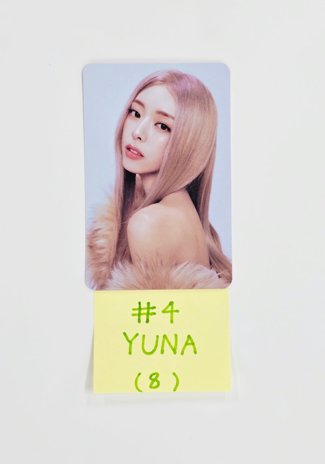 YUNA (of ITZY) "Ice Cream" - Pop-Up Store Trading Photocard [26.03.25]