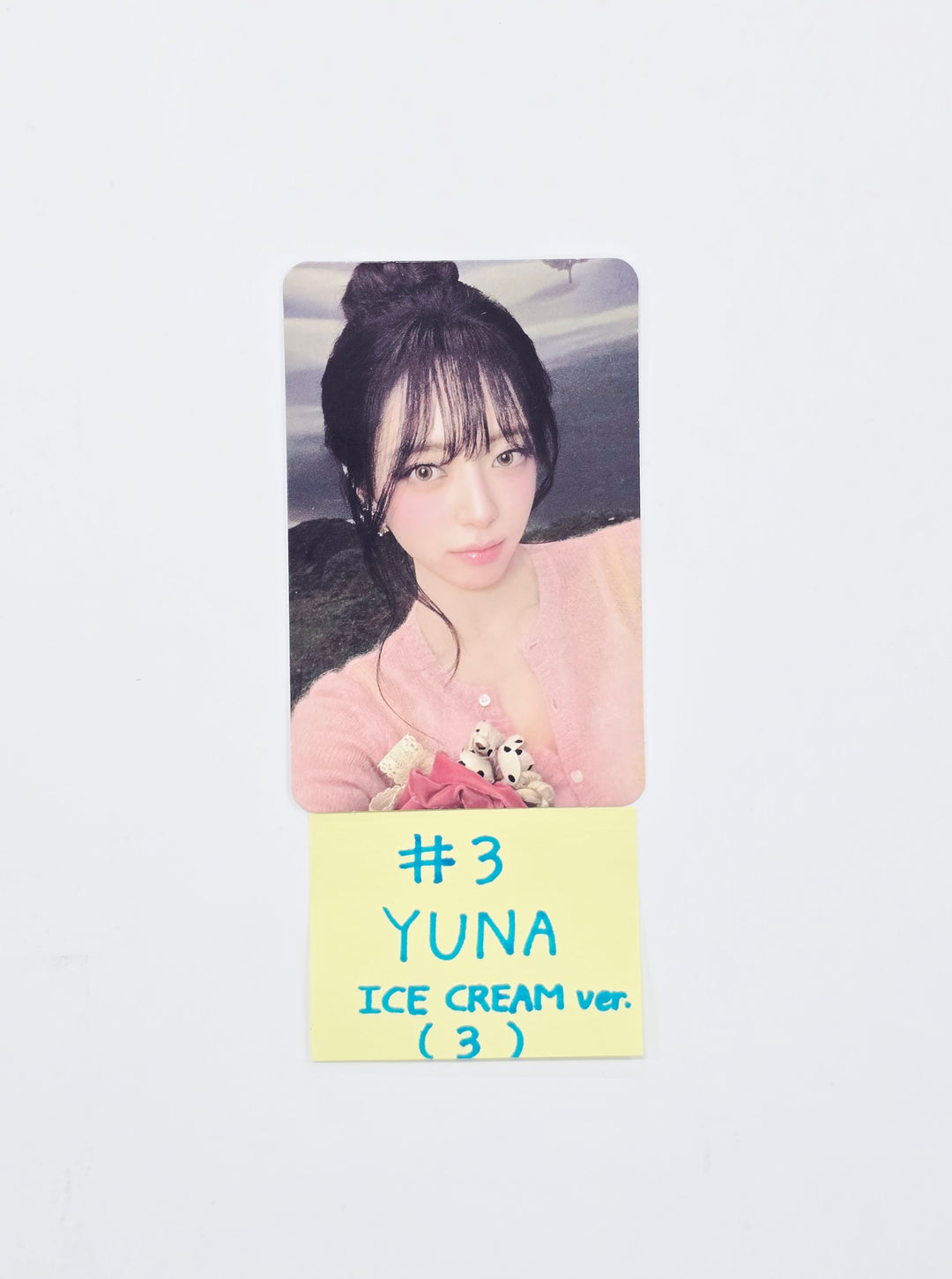 YUNA (of ITZY) "Ice Cream" - Official Photocard (ice cream ver.) [26.03.25]