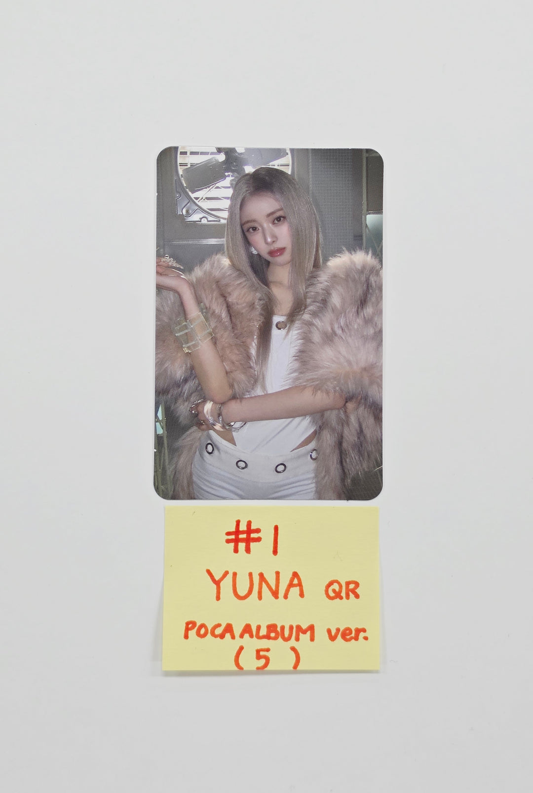 YUNA (of ITZY) "Ice Cream" - Official Photocard (poca album ver.) [26.03.25]