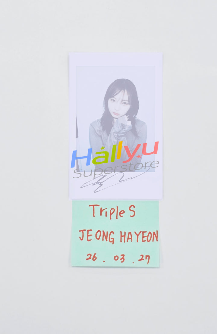 HAYEON (of Triples) - Hand Autographed(Signed) Polaroid [26.03.27]