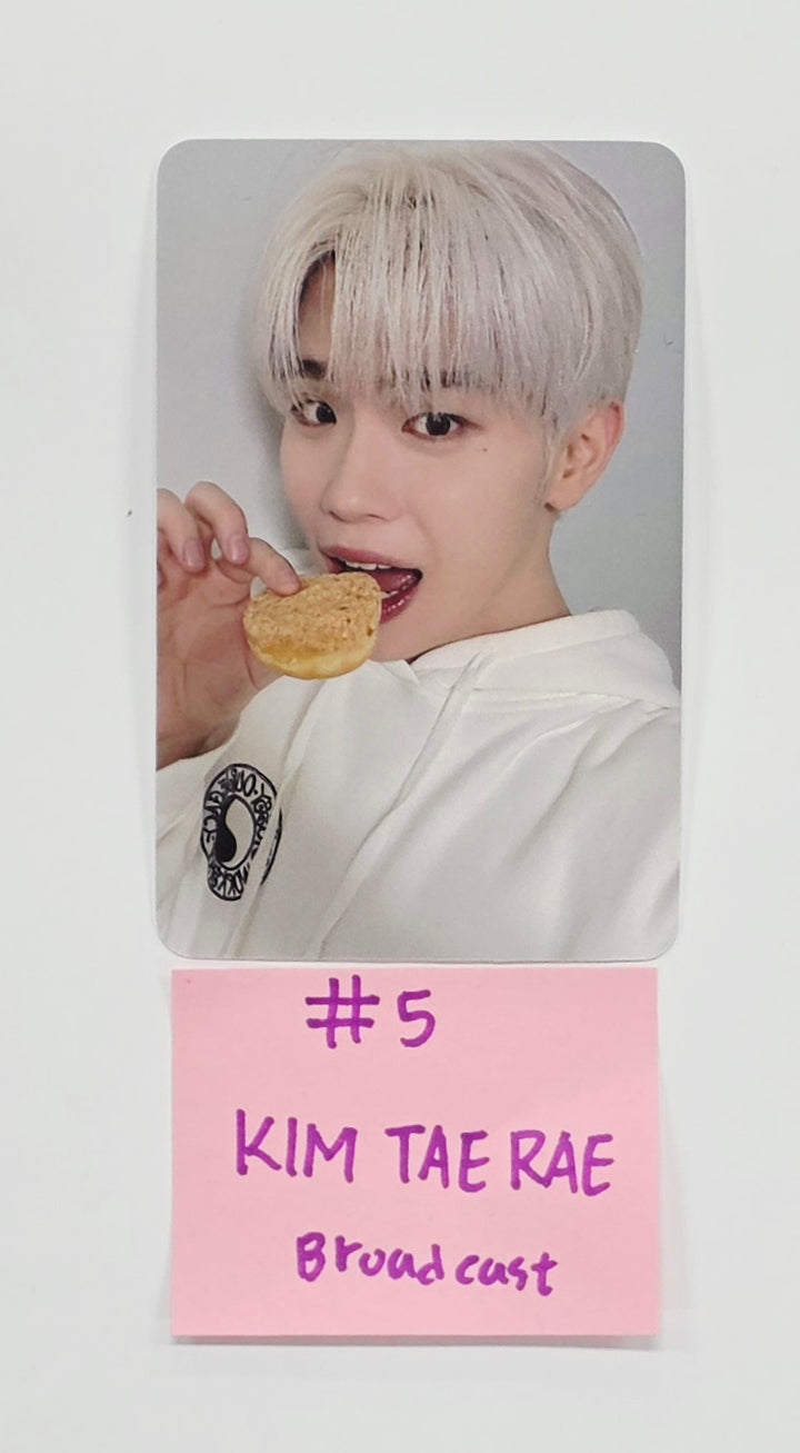 ZeroBaseOne - Comeback Show Broadcast Fan Giveaway Photocard [26.03.30]
