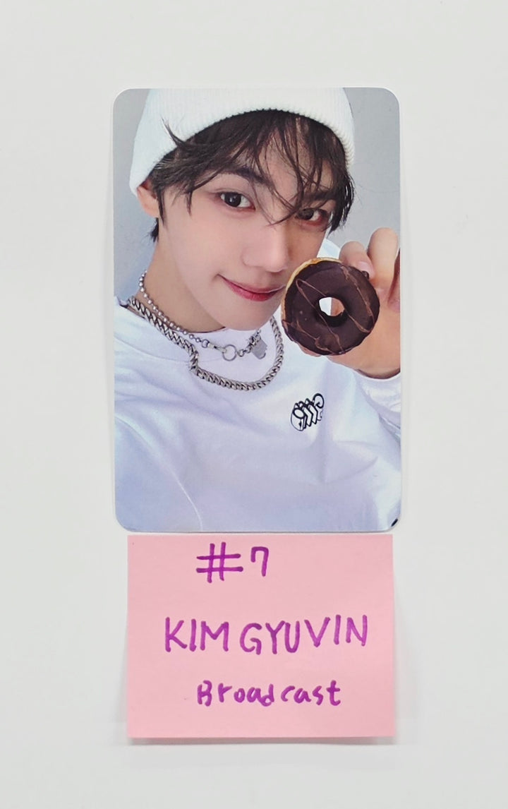 ZeroBaseOne - Comeback Show Broadcast Fan Giveaway Photocard [26.03.30]