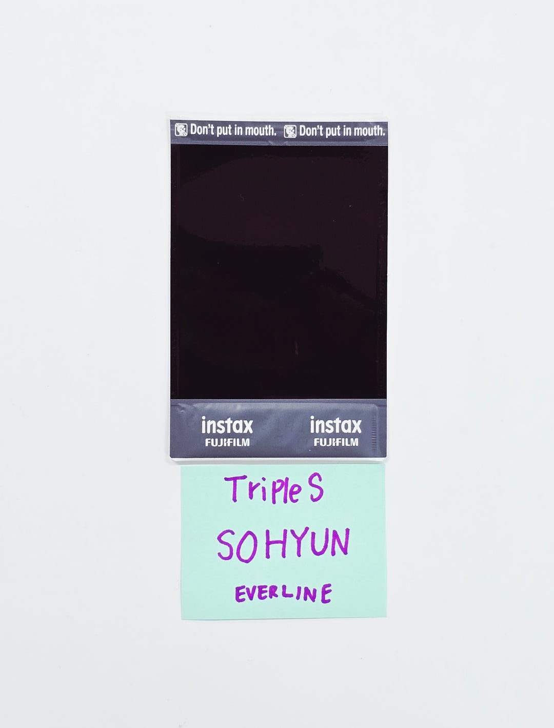 SOHYUN (of TripleS) - Hand Autographed(Signed) Polaroid [26.04.01]