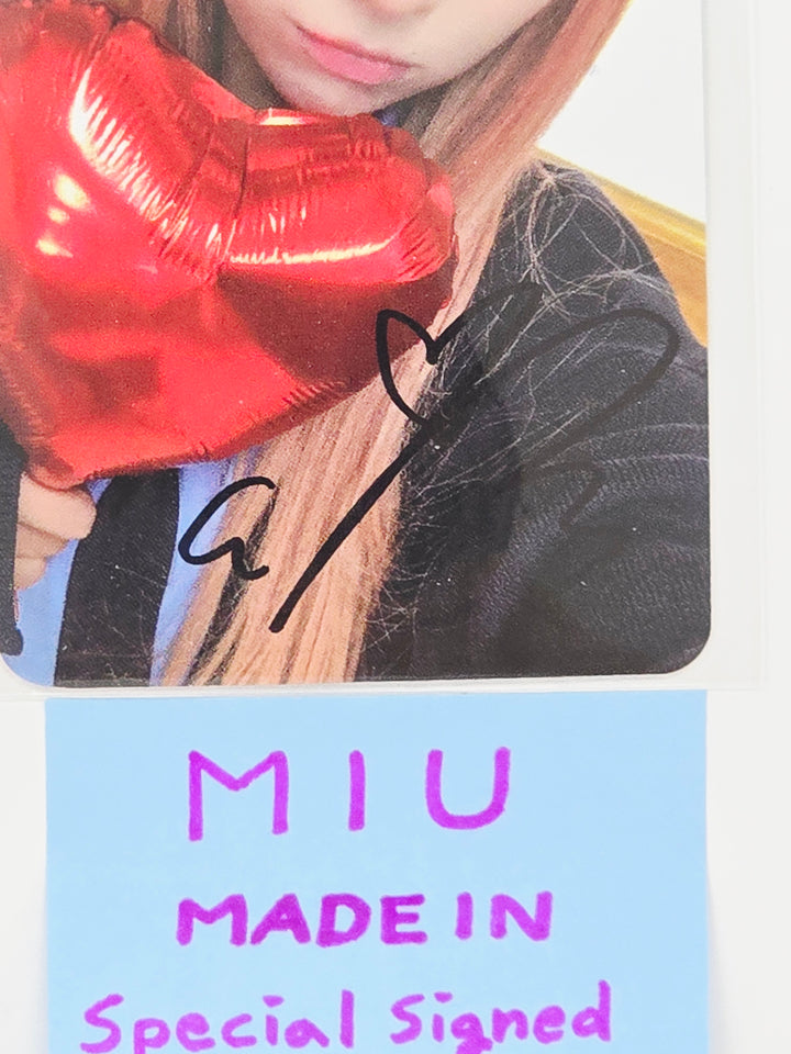 MIU (of MADEIN) "Girl Meets Boy" - Hand Autographed(Signed) Special Signed Broadcast Photocard [26.04.13]