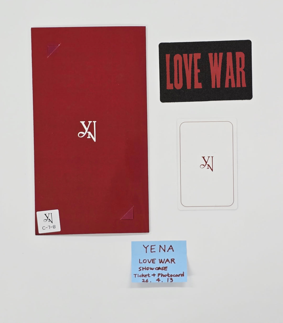 YENA "Love War" - Showcase Ticket + Photocard [26.04.13]