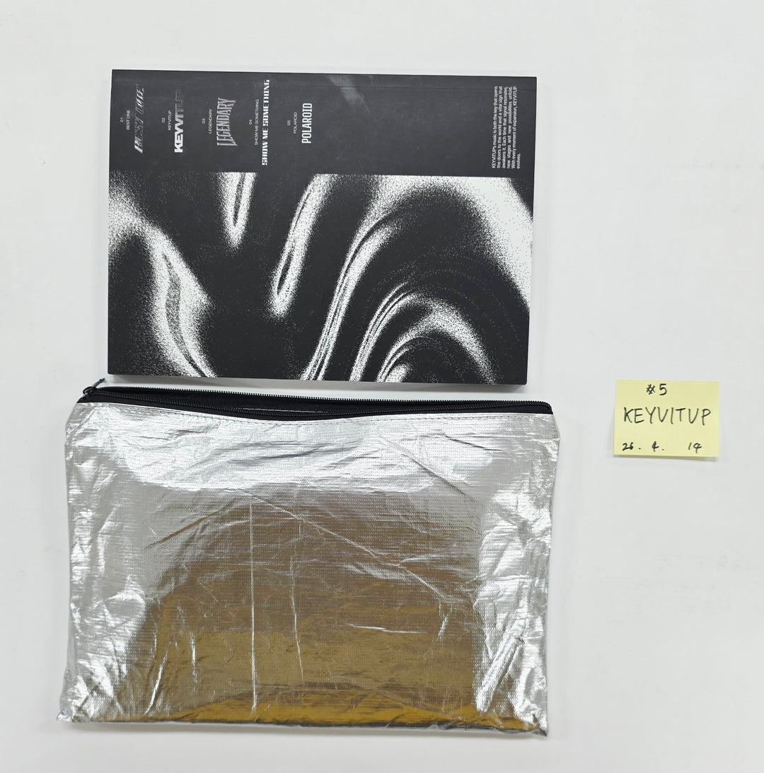 KEYVITUP "KEYVITUP" - Hand Autographed(Signed) Promo Album [26.04.14]