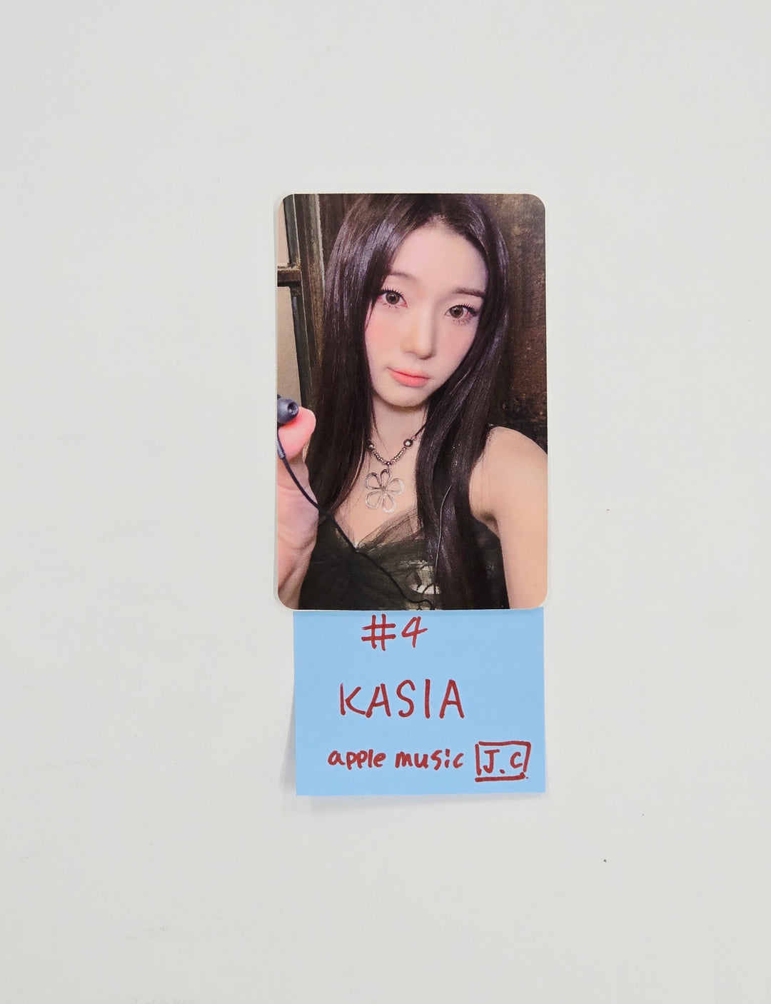 IFEYE "As if" - Apple Music Pre-Order Benefit Photocard (Jewel ver.) [26.04.16]