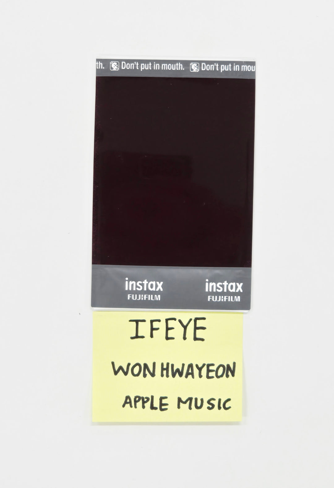 WONHWAYEON (of IFEYE) - Hand Autograhped(Signed) Polaroid [26.04.16]