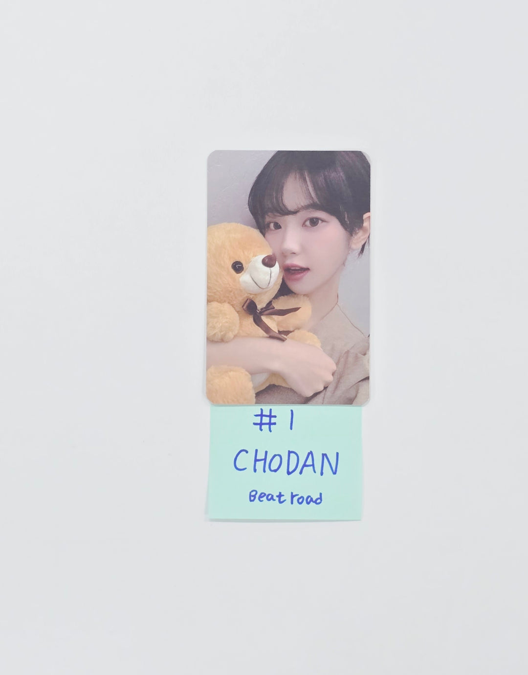 QWER - Beatroad Fansign Event Winner Photocard [26.04.22]