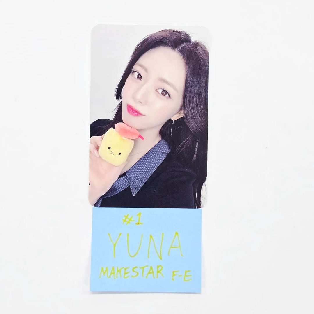 YUNA (of ITZY) "Ice Cream" - Makestar Fansign Event Photocard R2 [26.04.29]