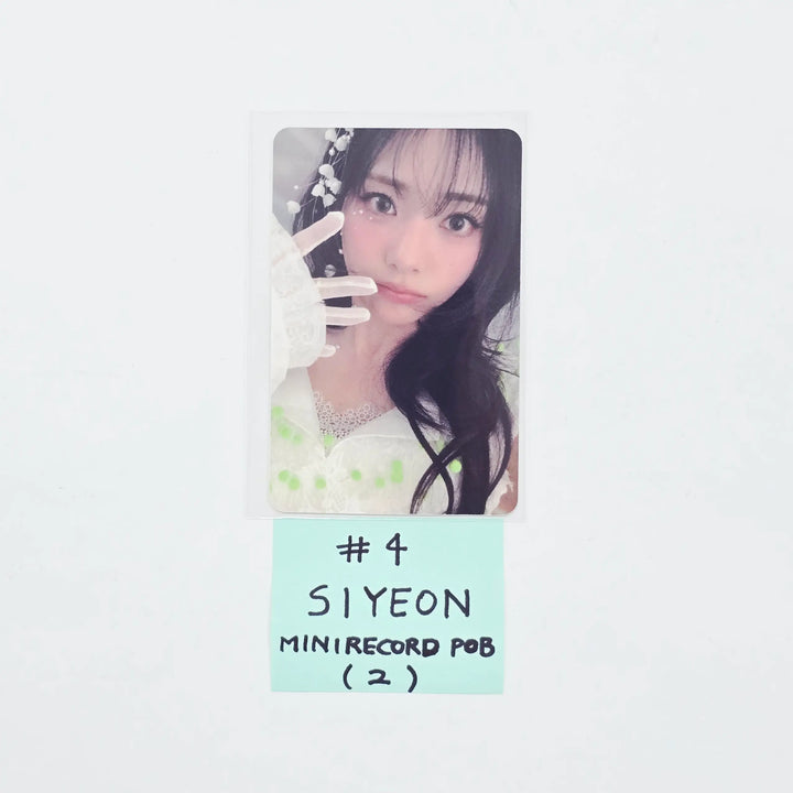 QWER "CEREMONY" - MiniRecord Pre-Order Benefit Photocard [26.04.30]