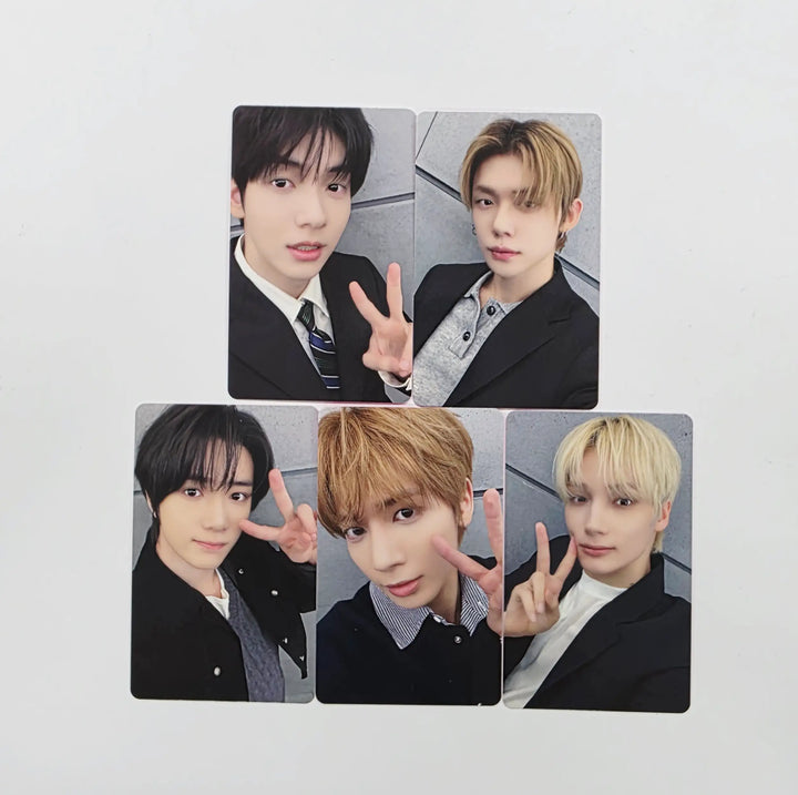 TXT "7TH YEAR: 가시덤불에 잠시 바람이 멈췄을 때" - Weverse Shop Lucky Draw Event Photocard R2 [26.05.04]