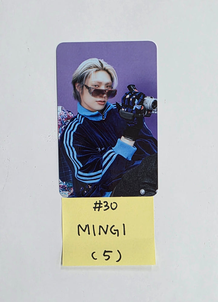 ATEEZ "ANITEEZ IN COLOR" - Ateez X Aniteez POP-UP STORE Trading Photocard (2) [26.05.04][Restocked05/08]