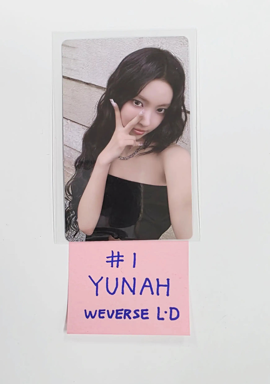 ILLIT "MAMIHLAPINATAPAI" - Weverse Shop Lucky Draw Event Photocard [26.05.04]