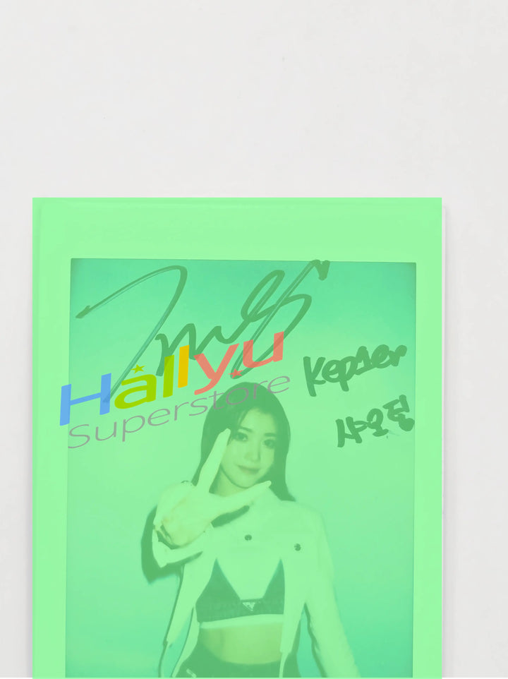 XIAOTING (of Kep1er) - Hand Autographed(Signed) Polaroid [26.05.07]