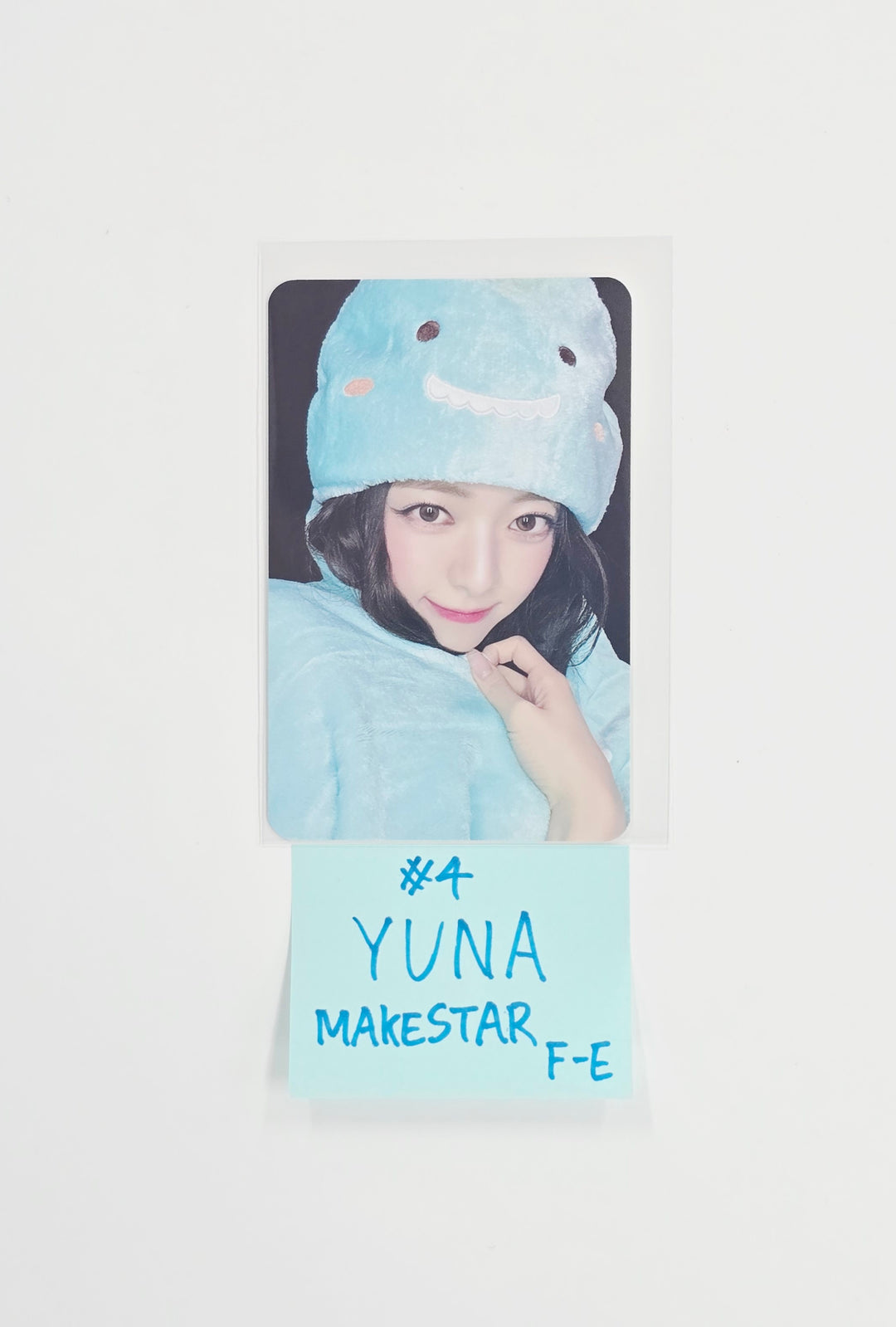 YUNA (of ITZY) "Ice Cream" - Makestar Fansign Event Photocard R4 [26.05.11]
