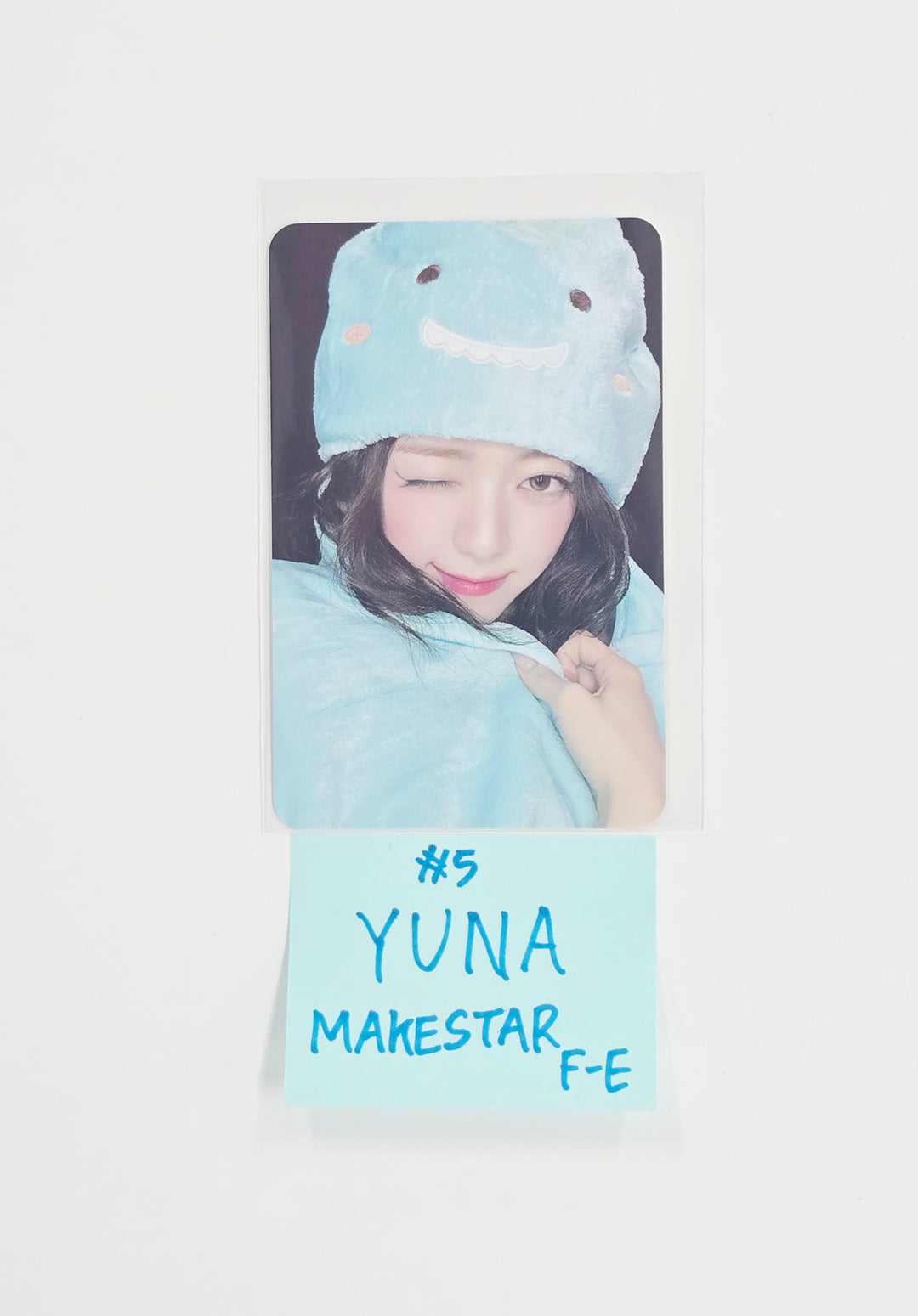 YUNA (of ITZY) "Ice Cream" - Makestar Fansign Event Photocard R4 [26.05.11]