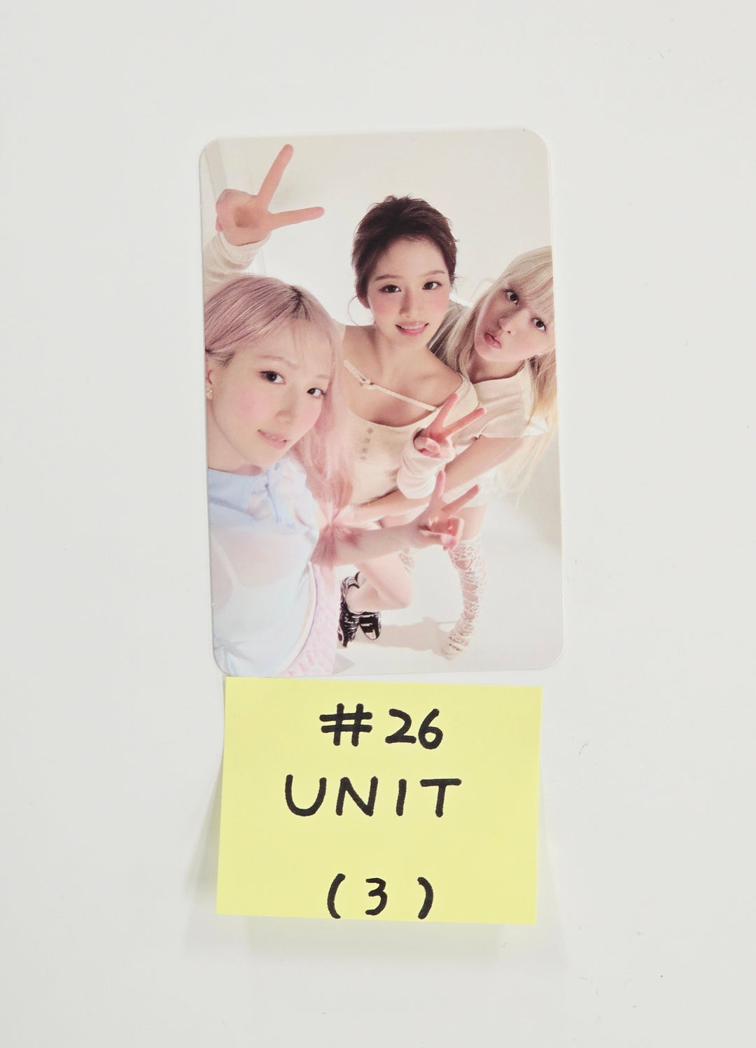 NMIXX "Heavy Serenade" - Official Photocard (2) [26.05.12]
