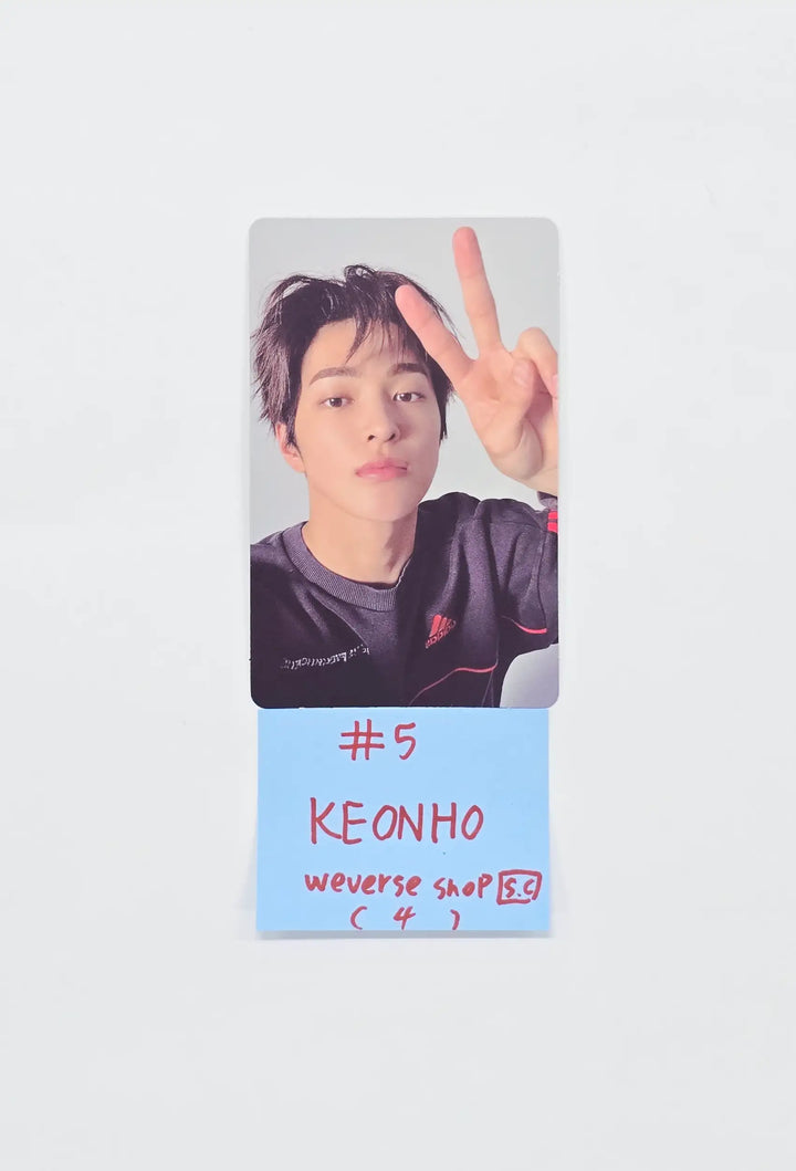 CORTIS The 2nd EP "GREENGREEN" - Weverse Shop (Studio Choom) Event Photocard [26.05.14][Restocked 05/18]