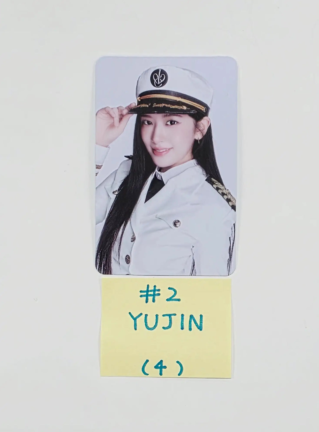 IVE - THE 4TH FAN CONCERT "DIVE into IVE" Random Trading Photocard (1) [26.05.18]