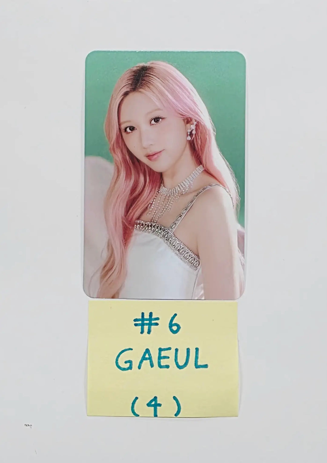 IVE - THE 4TH FAN CONCERT "DIVE into IVE" Random Trading Photocard (1) [26.05.18]