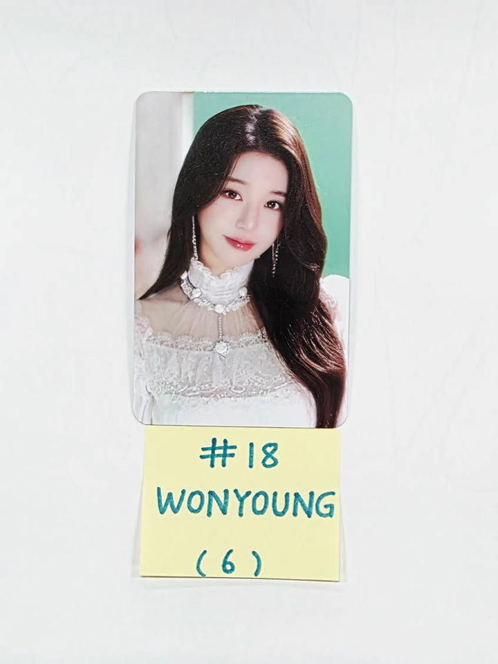IVE - THE 4TH FAN CONCERT "DIVE into IVE" Random Trading Photocard (1) [26.05.18]