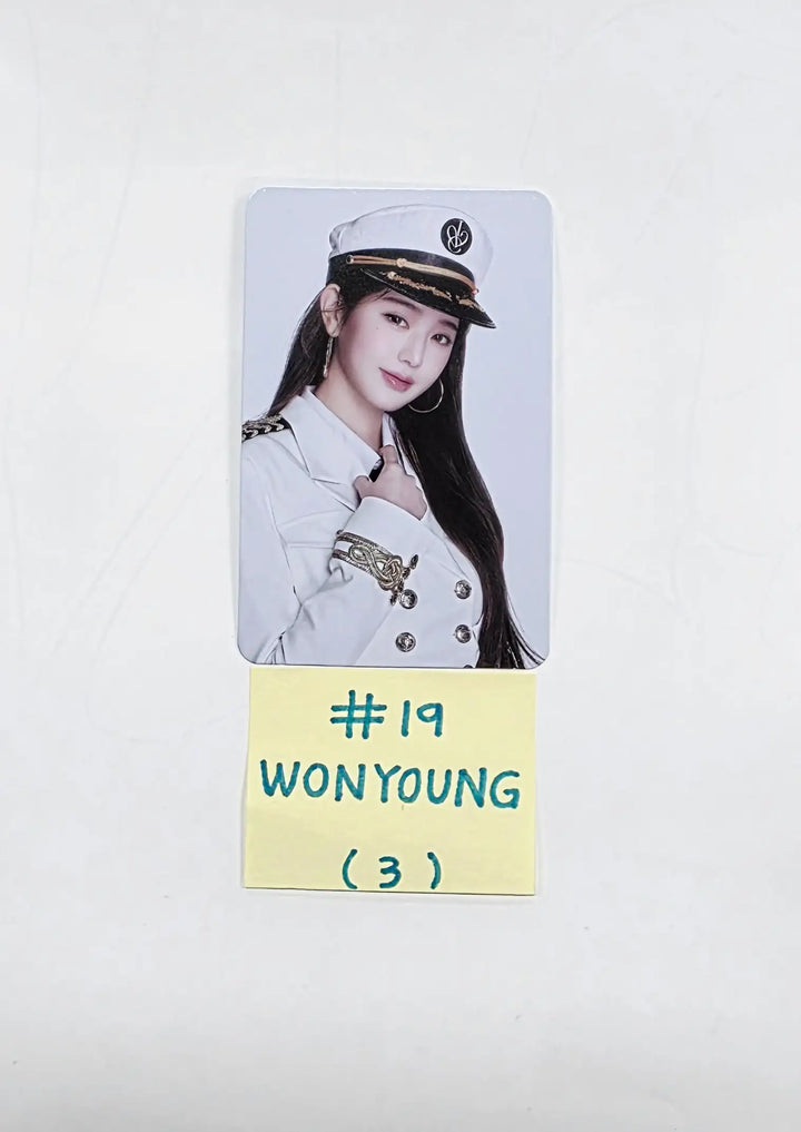 IVE - THE 4TH FAN CONCERT "DIVE into IVE" Random Trading Photocard (1) [26.05.18]