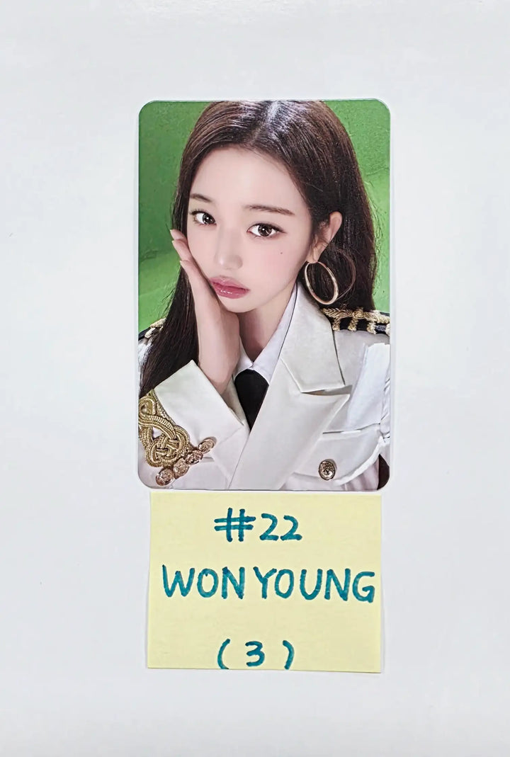 IVE - THE 4TH FAN CONCERT "DIVE into IVE" Random Trading Photocard (1) [26.05.18]
