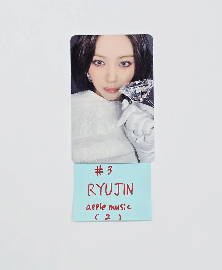 ITZY "Motto"- Apple Music Pre-Order Benefit Photocard [26.05.19]