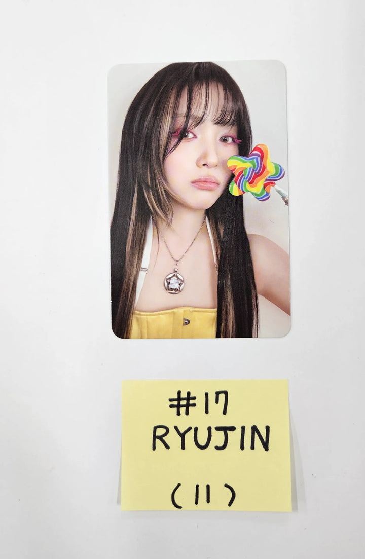 ITZY "Motto" - Official Photocard [26.05.20] [Restocked 05/26]