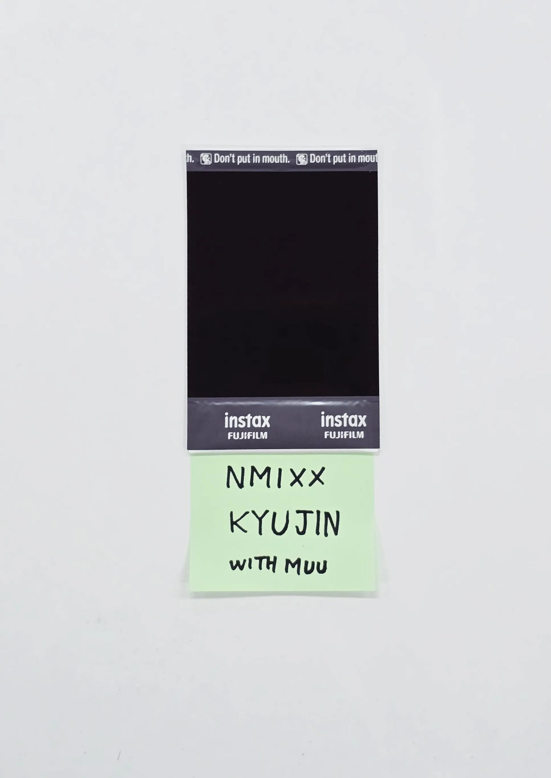 KYUJIN (of NMIXX) - Hand Autographed(Signed) Polaroid [26.05.20]