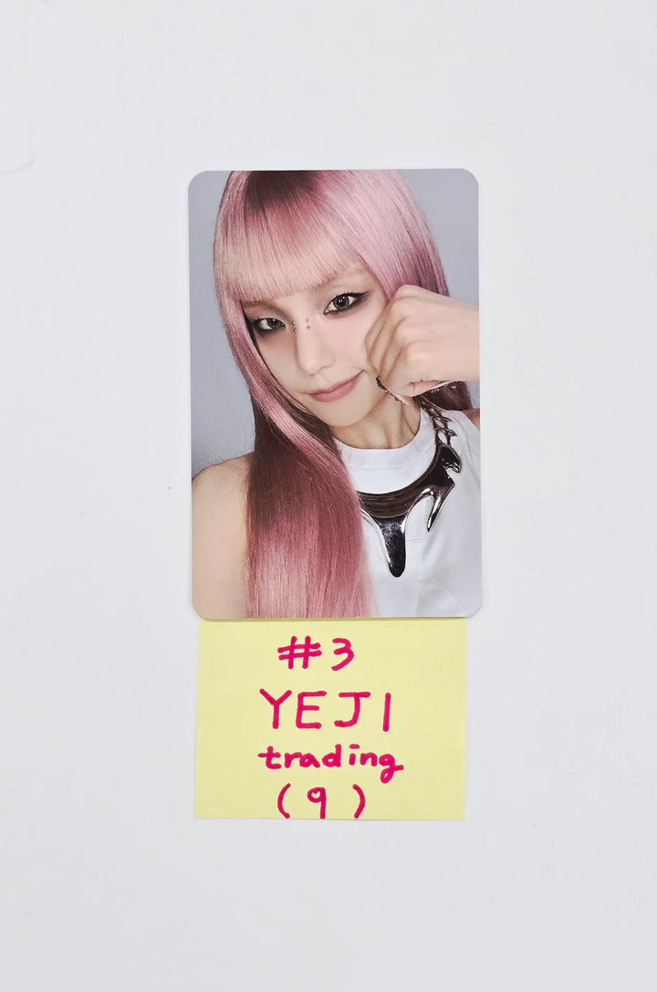 ITZY "Motto" - POP-UP Store Random Trading Photocard [26.05.20]