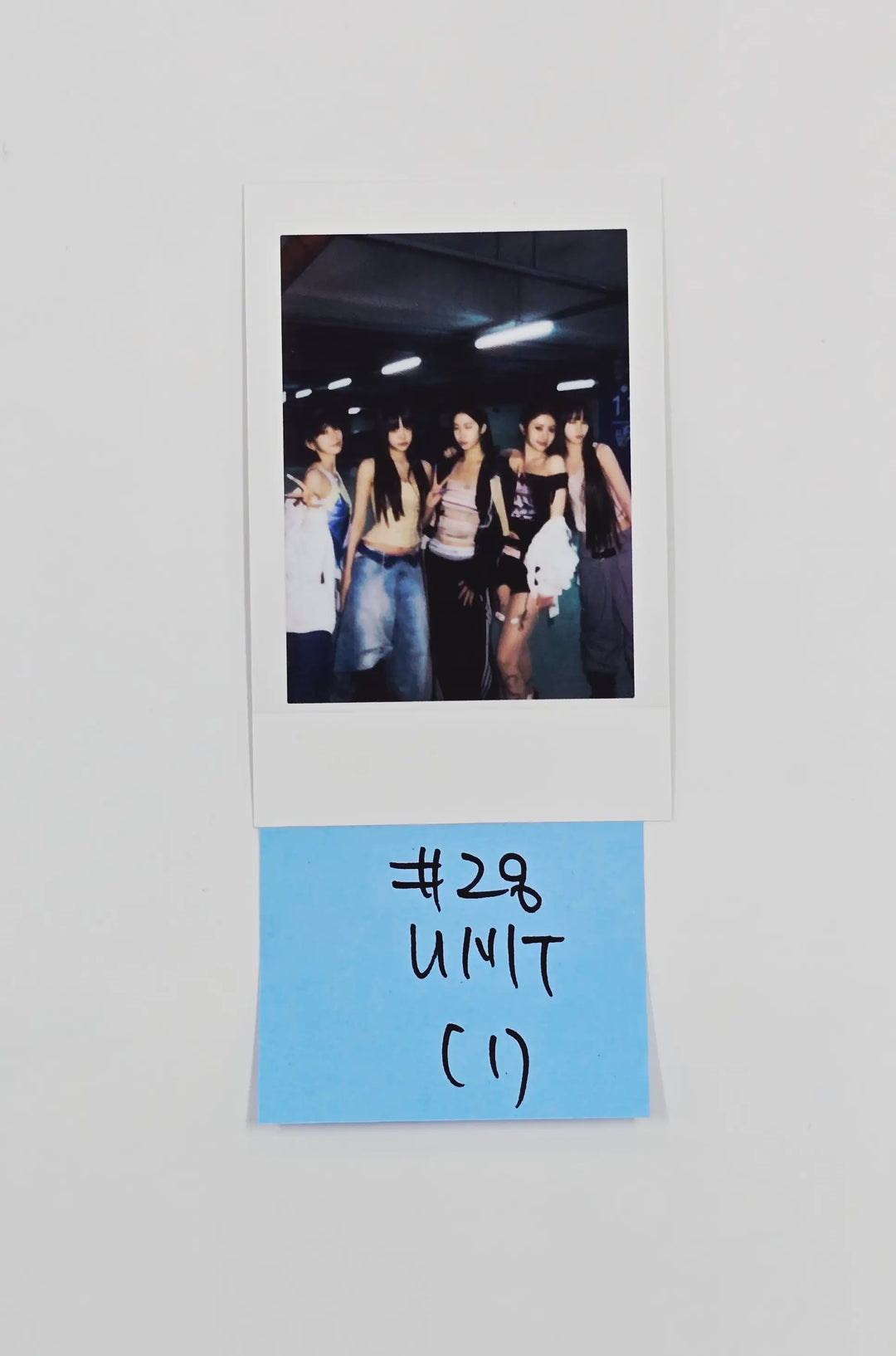 LE SSERAFIM "PUREFLOW" - POP-UP Store Random Trading Instant Photocard [26.05.22]