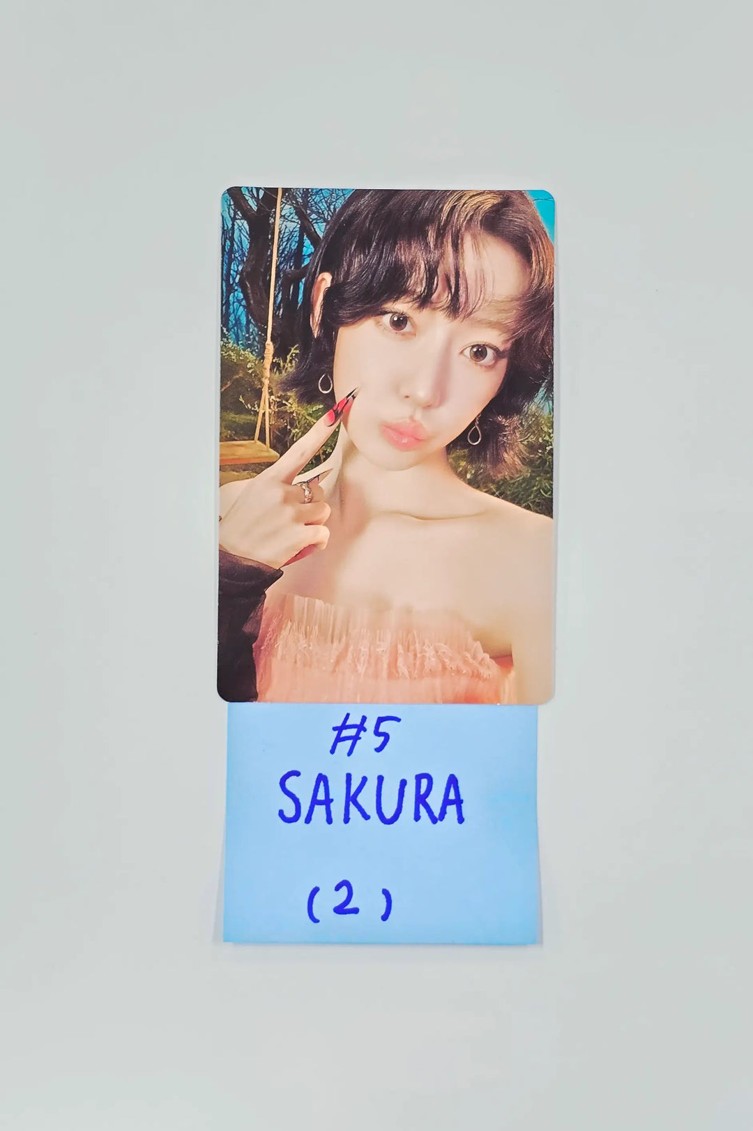 LE SSERAFIM "PUREFLOW" - POP-UP Store Random Trading Mini Photocard [26.05.22]
