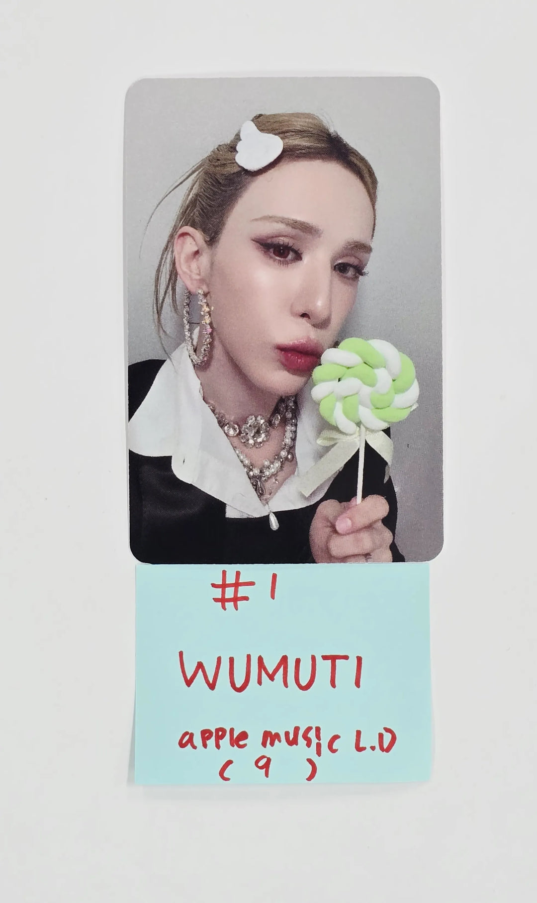 XLOV "I,God" - Apple Music Lucky Draw Event Photocard, seal sticker,  keyring [26.05.29]