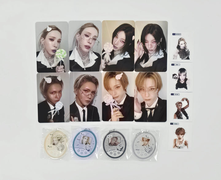 XLOV "I,God" - Apple Music Lucky Draw Event Photocard, seal sticker,  keyring [26.05.29]