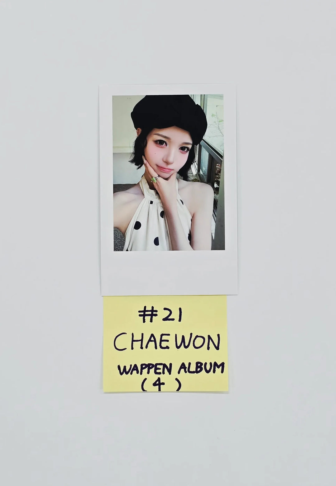 TripleS "LOVE&amp;POP pt.1" - Official Polaroid type Photocard (Wappen Album) [26.06.02]