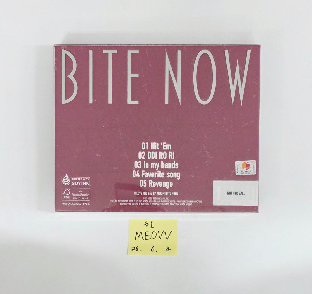 MEOVV "BITE NOW"  - Hand Autographed(Signed) Promo Album [26.06.04]