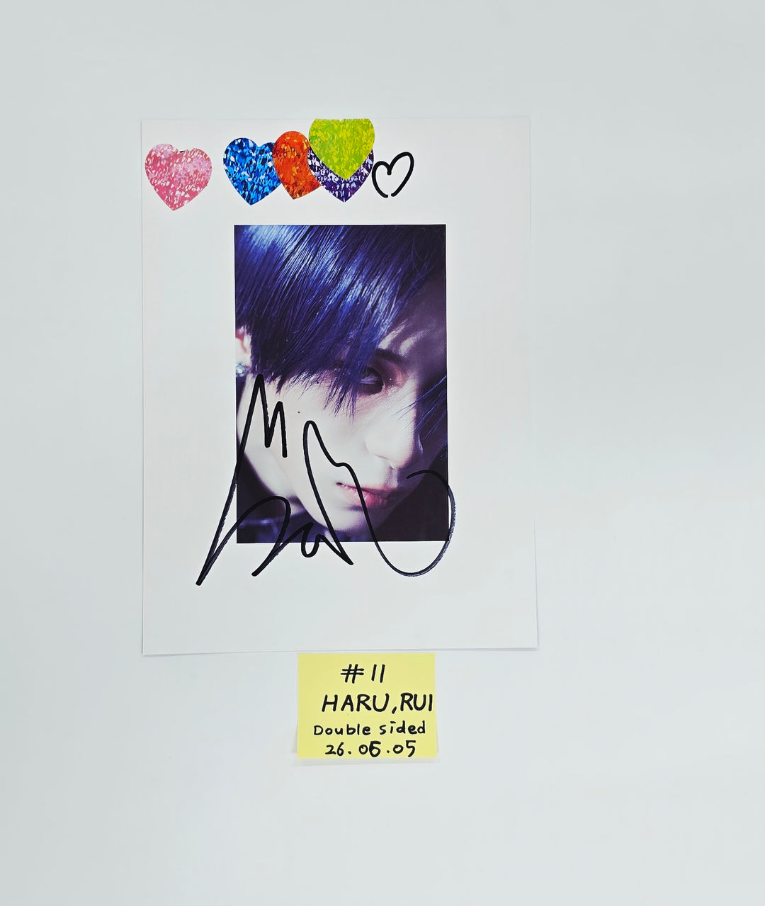 XLOV "UXLXVE" - A Cut Page From Fansign Event Album [26.06.05]