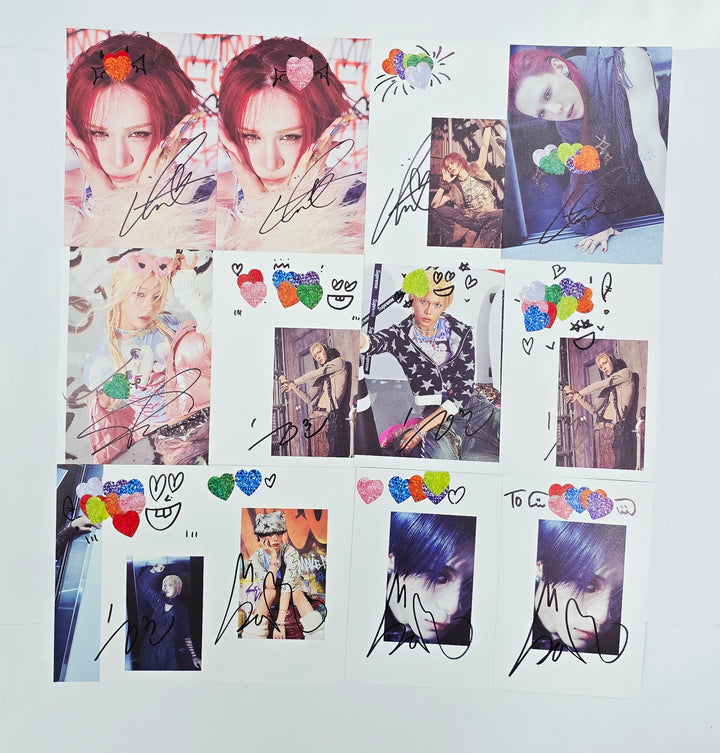 XLOV "UXLXVE" - A Cut Page From Fansign Event Album [26.06.05]