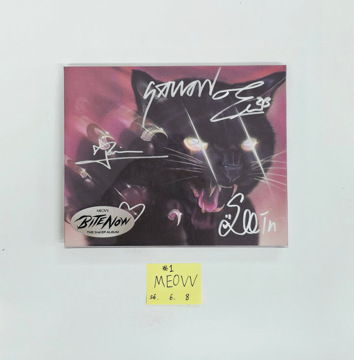 MEOVV "BITE NOW"  - Hand Autographed(Signed) Promo Album [26.06.08]