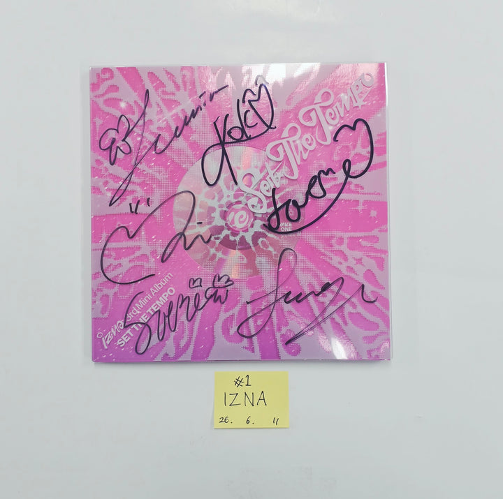 IZNA "SET THE TEMPO" - Hand Autographed(Signed) Promo Album [26.06.11]