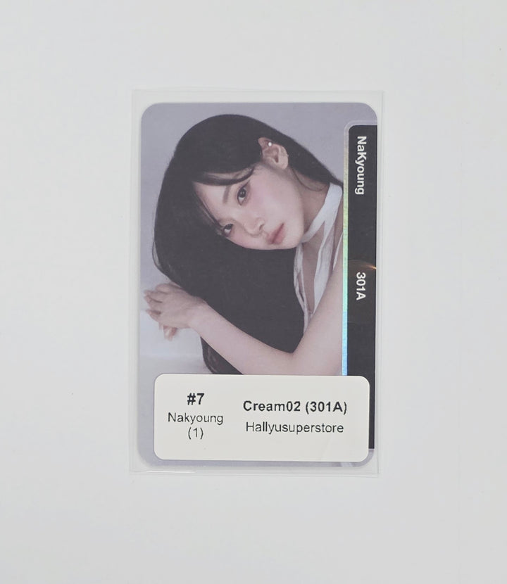 TripleS "LOVE&amp;amp;POP pt.1" - Official Objekt Music Album Photocard [26.06.12] (Restocked 6/18)
