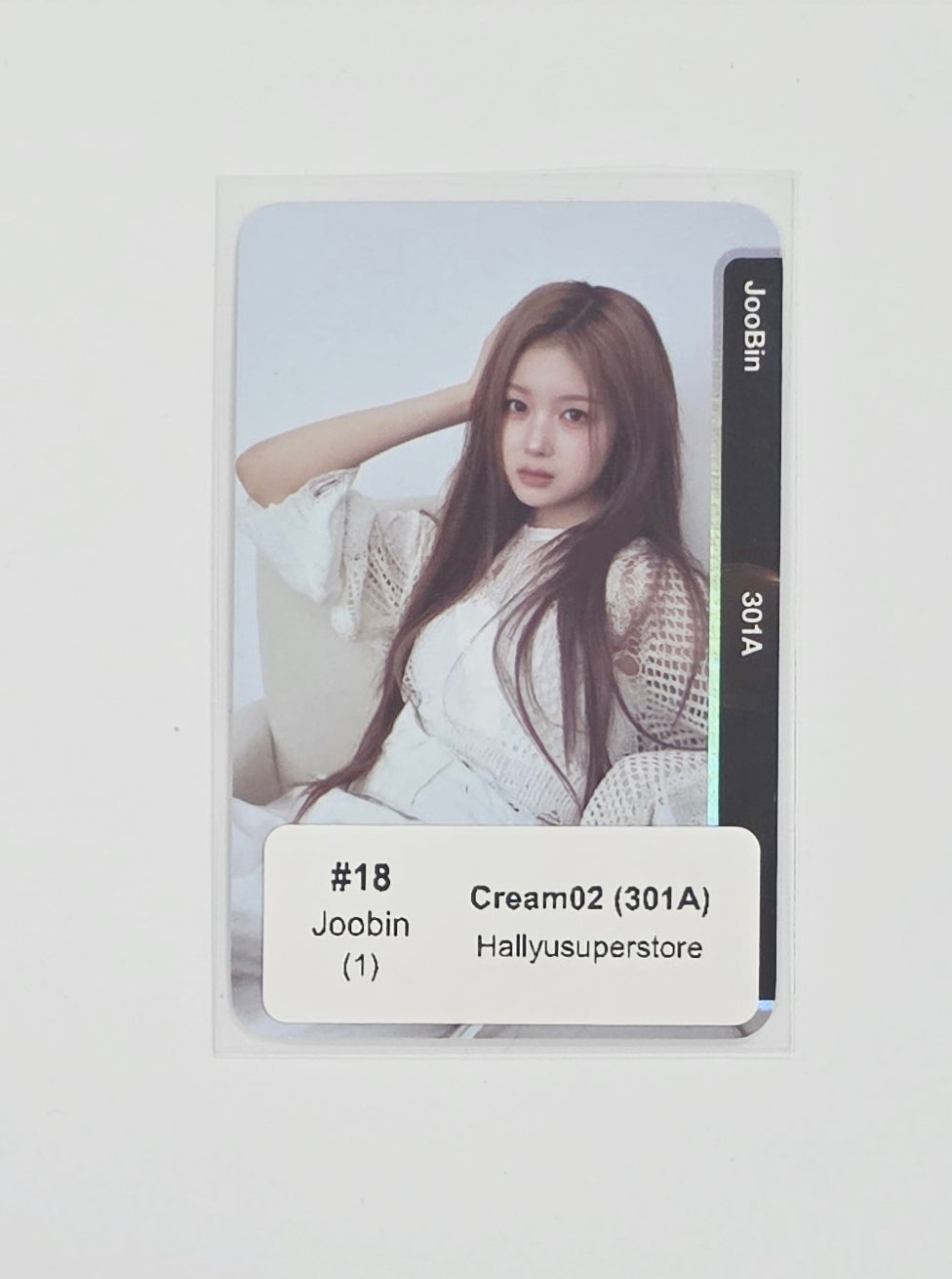 TripleS "LOVE&amp;amp;POP pt.1" - Official Objekt Music Album Photocard [26.06.12] (Restocked 6/18)